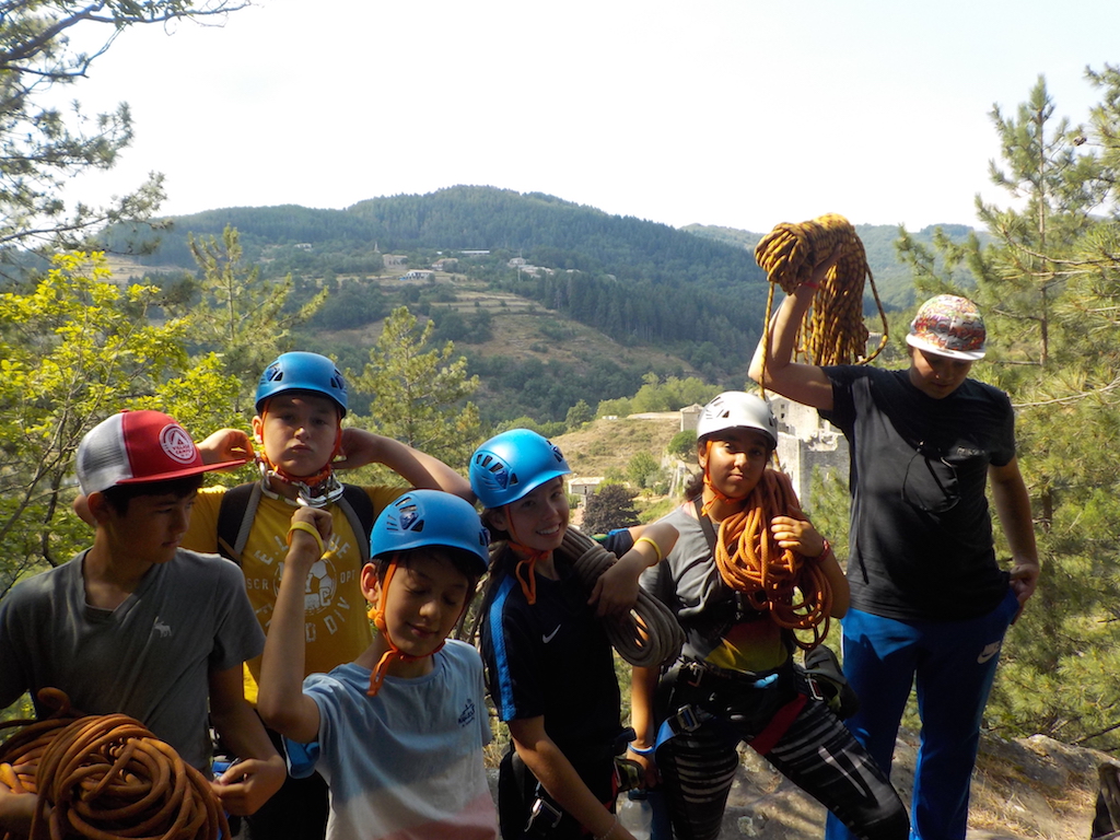 Village Camps International Summer Camp Ard&egrave;che, France 2019-07-26 https://www.villagecamps.com/journals_admin/images/2231-0811-NewClimb11 copy.jpg